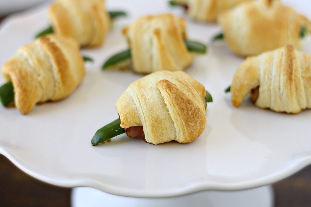 Bacon Jalapeno Popper Crescent Rolls, Easy Appetizer Idea, Jones Dairy Farm Dry Aged Bacon, Bacon Appetizer