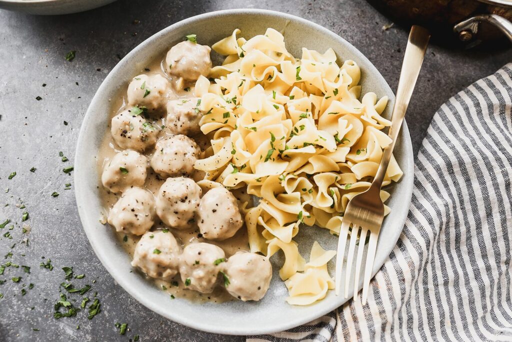 Swedish meatballs with egg noodles