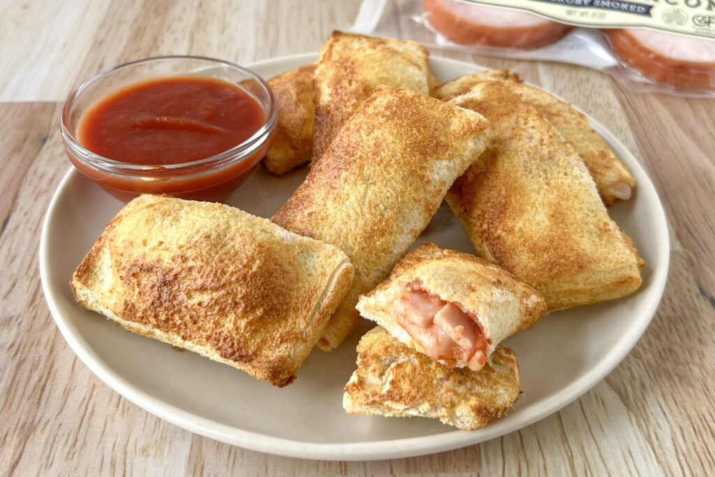 Air fryer pizza pockets with Canadian bacon